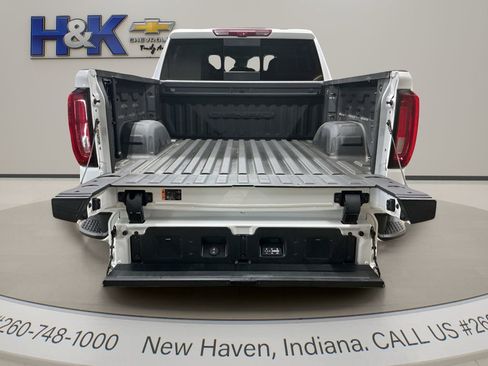 Used 2023 GMC Sierra 1500 Denali Ultimate image 12