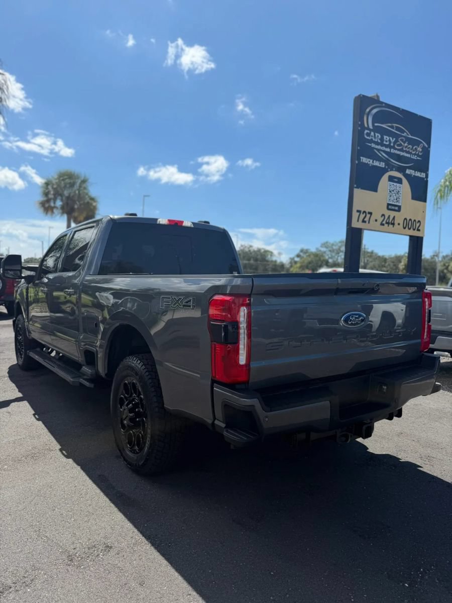 Used 2023 Ford F350 Lariat w/ Lariat Ultimate Package AWD/4WD image 7