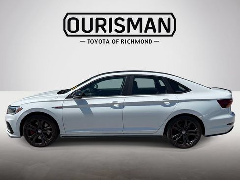 Used 2019 Volkswagen Jetta GLI FWD image 6