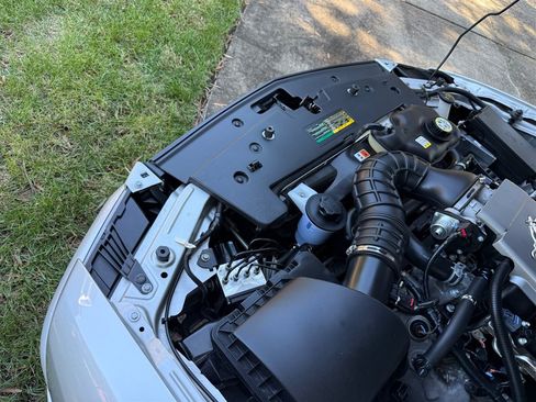 Used 2009 Ford Mustang GT RWD image 70