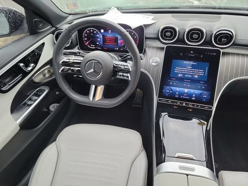 Used 2024 Mercedes-Benz C 300 Sedan image 7