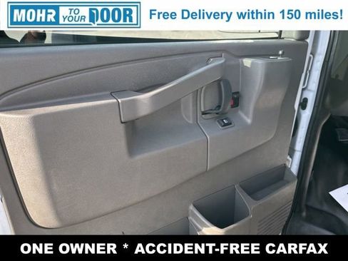 Used 2023 GMC Savana 3500 w/ Driver Convenience Package image 18