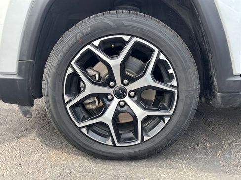 Used 2025 Jeep Compass Limited image 31