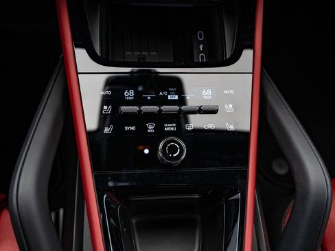 New 2026 Porsche Cayenne AWD/4WD image 38