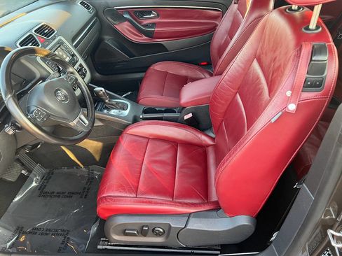 Used 2012 Volkswagen Eos Lux image 25