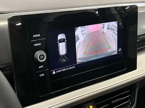 New 2026 Volkswagen Taos S image 27