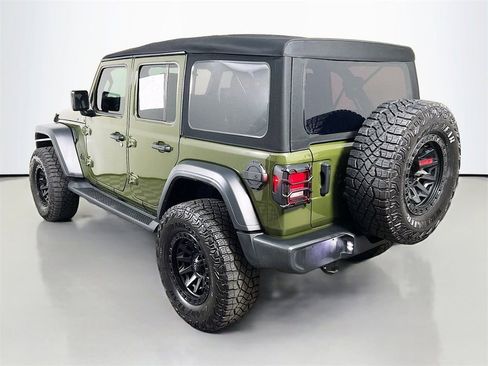 Used 2023 Jeep Wrangler Sport S image 5