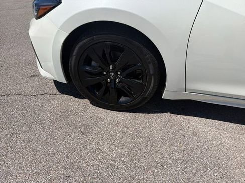 Used 2023 Nissan Maxima SV w/ Floor Mat Group FWD image 40