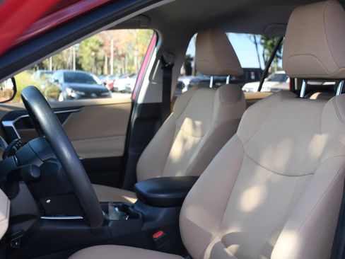 Certified 2023 Toyota RAV4 LE image 11