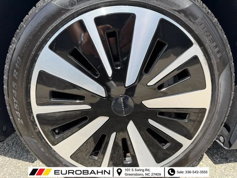 Used 2024 Lucid Air Touring AWD/4WD image 21
