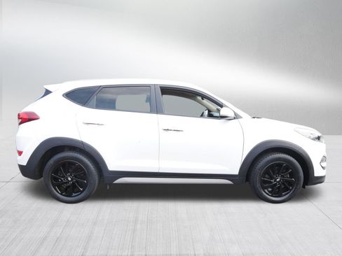 Used 2017 Hyundai Tucson Limited w/ Cargo Package AWD/4WD image 8