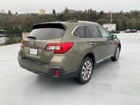Used 2018 Subaru Outback 3.6R Touring w/ Protection Package #1 image 8