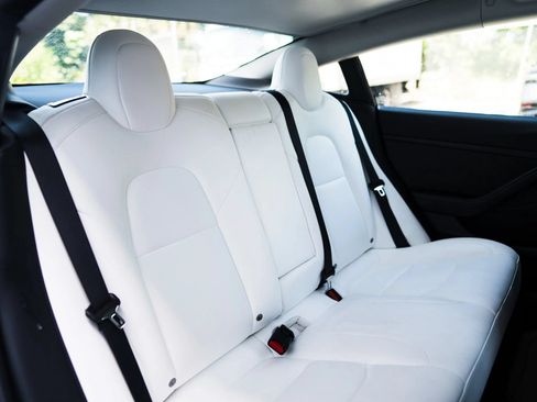 Used 2023 Tesla Model 3 Standard Range RWD image 25