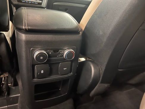 Used 2020 Ford Explorer XLT w/ Equipment Group 202A image 16