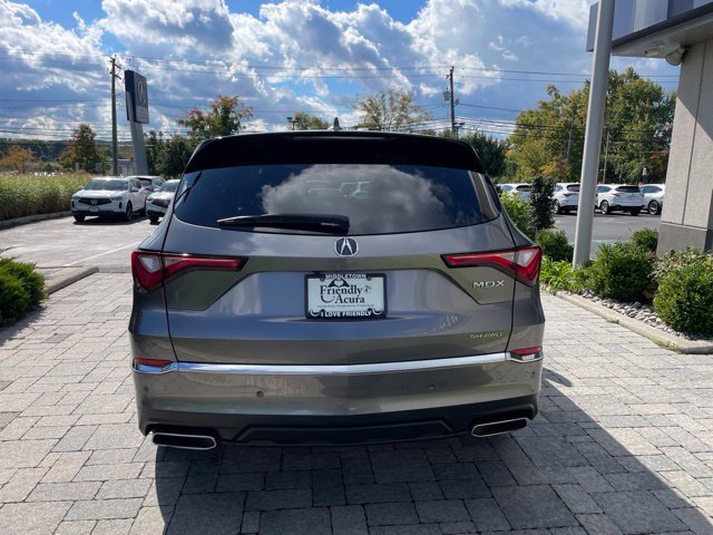 Used 2022 Acura MDX w/ Technology Package AWD/4WD image 5