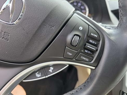 Used 2018 Acura MDX FWD image 13