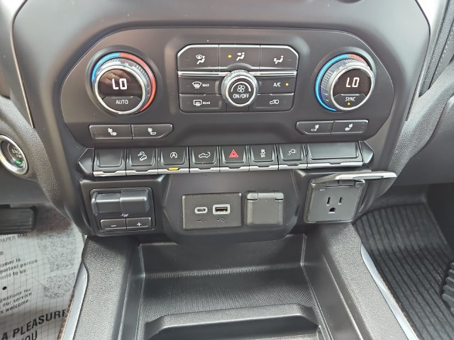 Used 2020 Chevrolet Silverado 1500 RST AWD/4WD image 28