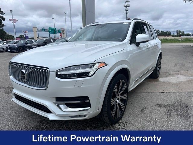 Certified 2024 Volvo XC90 B6 Plus w/ Protection Package Premier AWD/4WD image 3