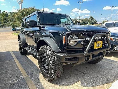Used 2023 Ford Bronco Wildtrak AWD/4WD image 1