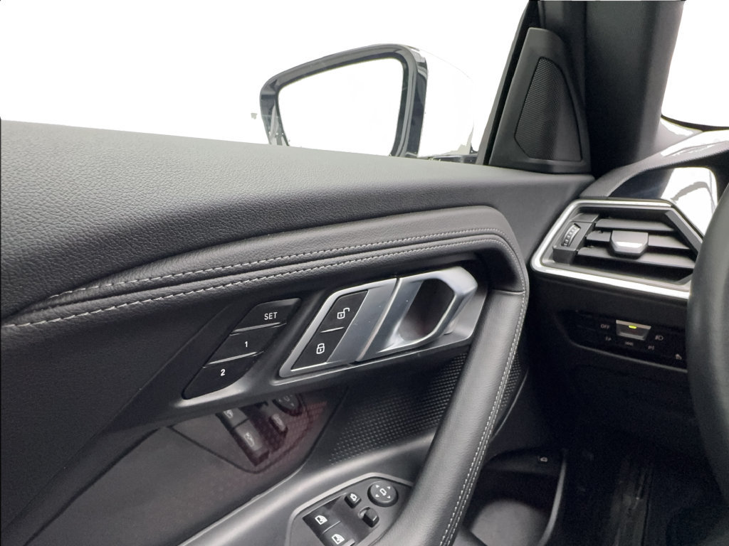 Used 2022 BMW 230i Coupe w/ Premium Package 2 RWD image 49