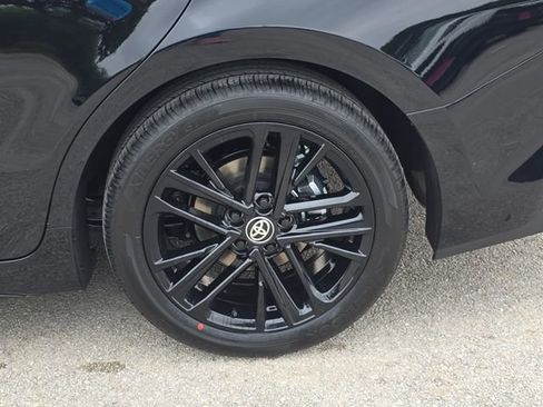 New 2026 Toyota Camry SE FWD image 32