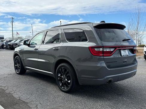 Certified 2025 Dodge Durango GT w/ Blacktop Package image 5