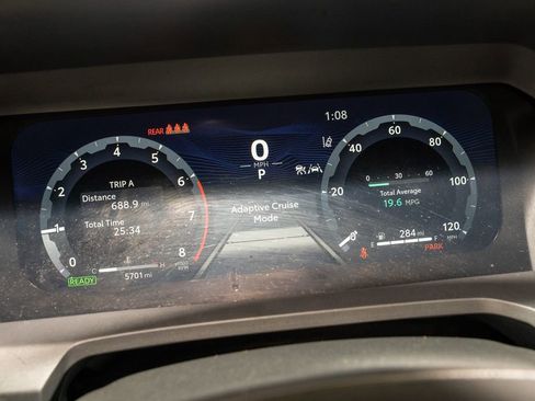 Used 2025 Toyota Tacoma TRD Off-Road image 17