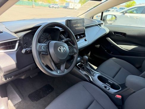 Used 2023 Toyota Corolla LE FWD image 15