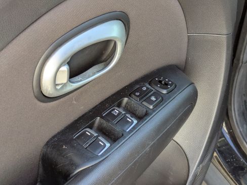 Used 2018 Kia Soul image 12