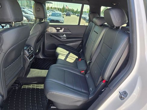 Used 2023 Mercedes-Benz GLS 450 4MATIC image 19