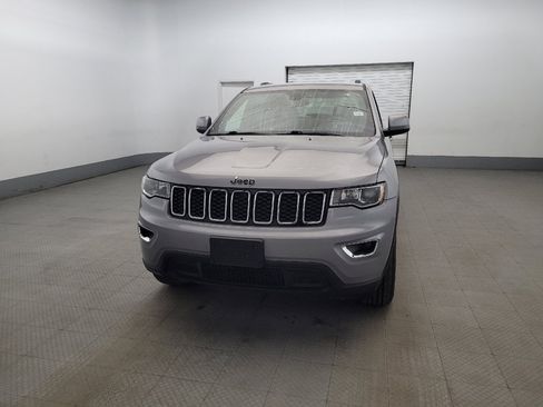 Used 2020 Jeep Grand Cherokee Laredo image 15