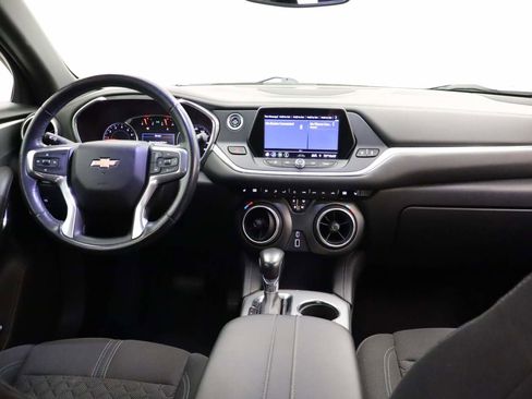 Used 2019 Chevrolet Blazer LT FWD image 6