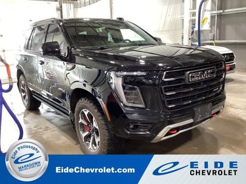 Used 2025 GMC Yukon AT4 Ultimate w/ LPO, Floor Liner Package AWD/4WD image 1