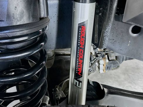 Used 2025 RAM 2500 Big Horn AWD/4WD image 36