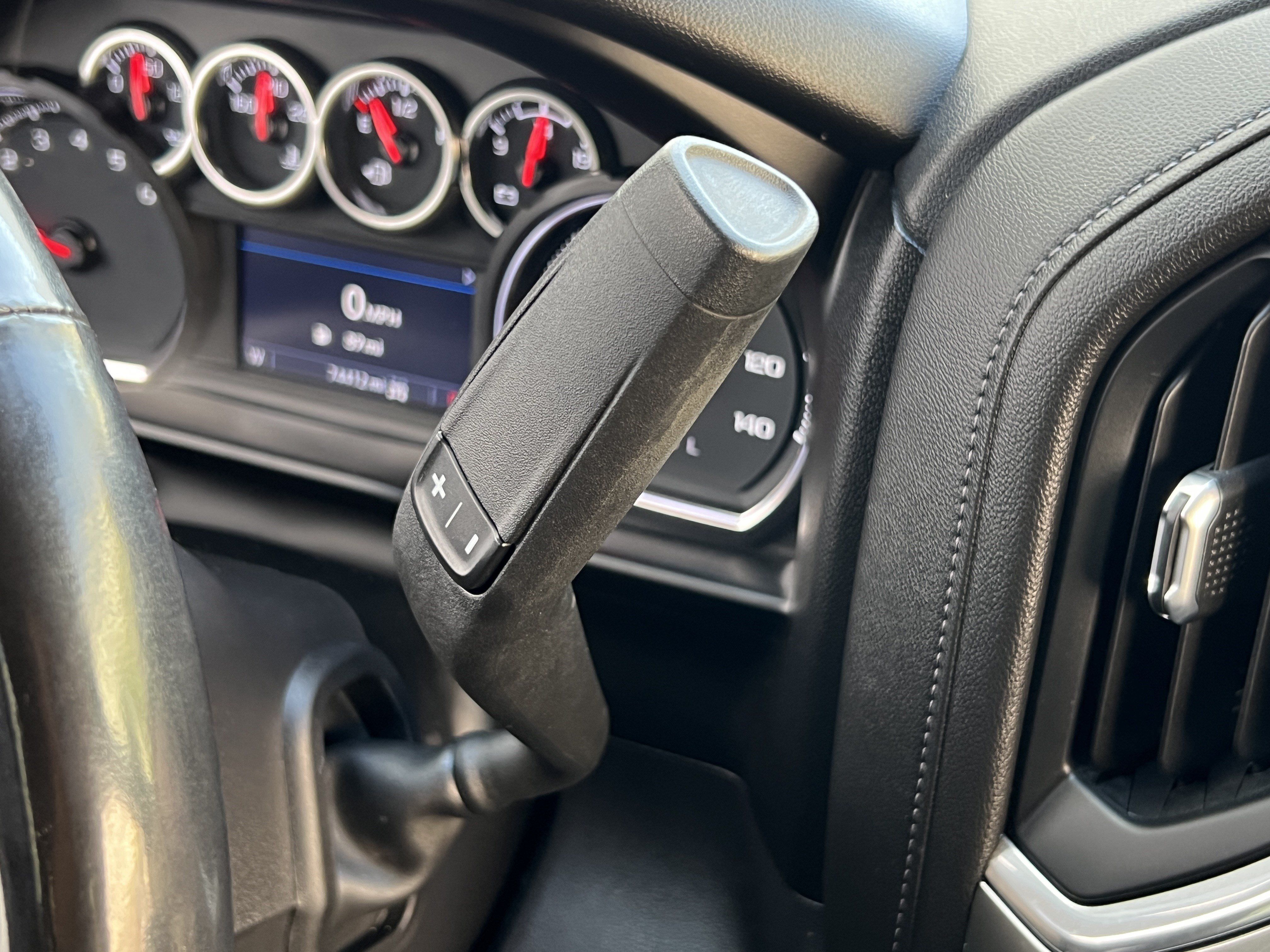 Used 2020 Chevrolet Silverado 1500 LT w/ All-Star Edition AWD/4WD image 26
