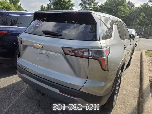 Used 2025 Chevrolet Equinox LT AWD/4WD image 5