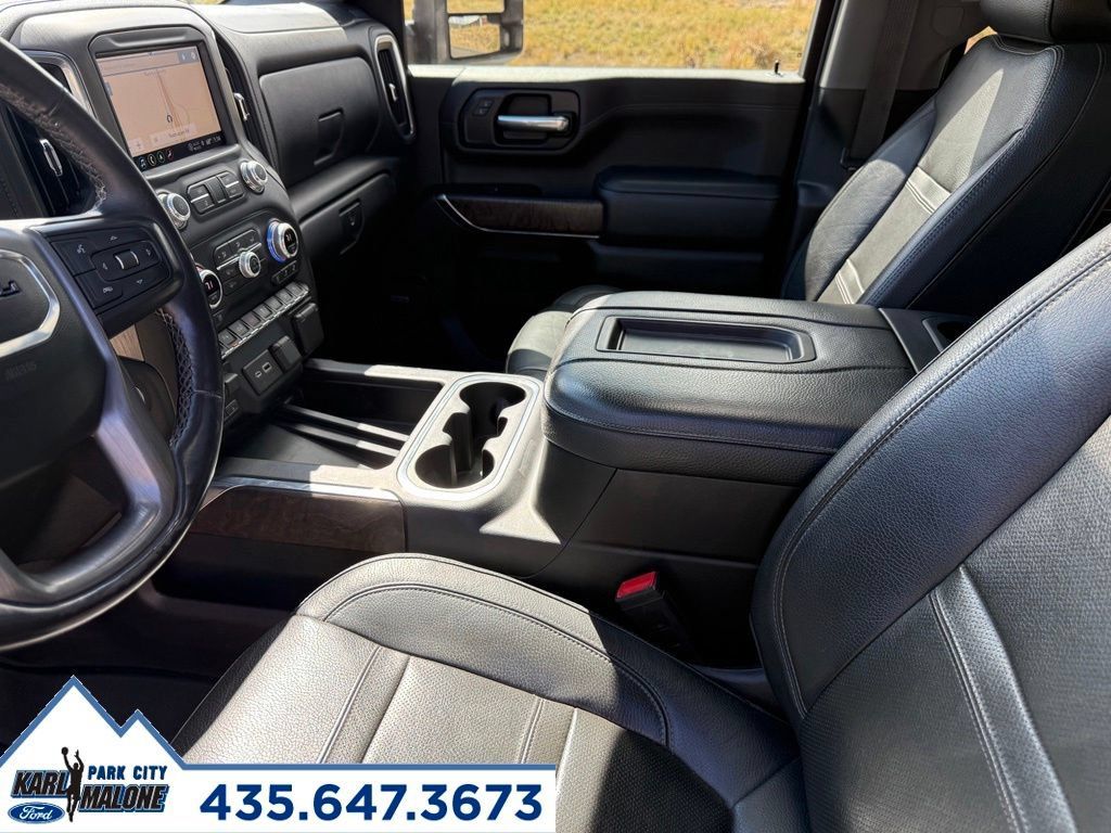 Used 2022 GMC Sierra 2500 Denali w/ Denali Ultimate Package AWD/4WD image 26