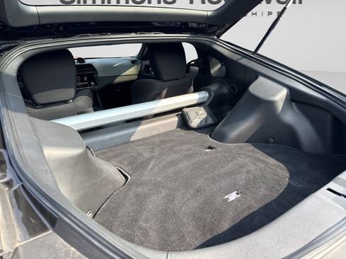 Used 2025 Nissan Z Sport w/ Floor Mat Package RWD image 11