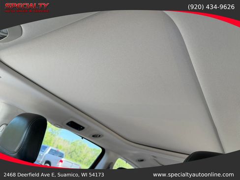 Used 2018 Chrysler Pacifica Limited FWD image 40