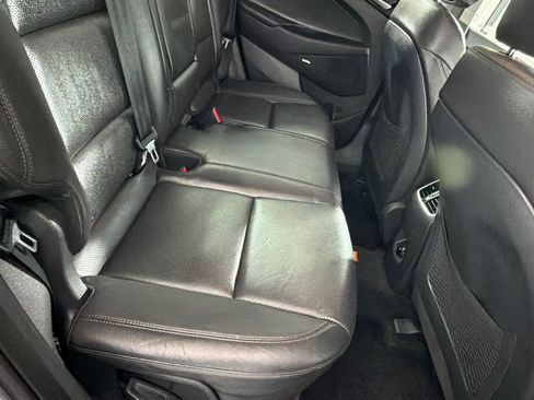 Used 2021 Hyundai Tucson Limited w/ Cargo Package AWD/4WD image 22