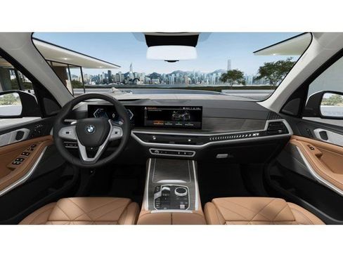 New 2026 BMW X7 xDrive40i w/ Premium Package image 10