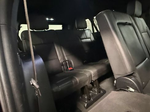 Used 2025 Chevrolet Suburban RST w/ Comfort Package AWD/4WD image 67