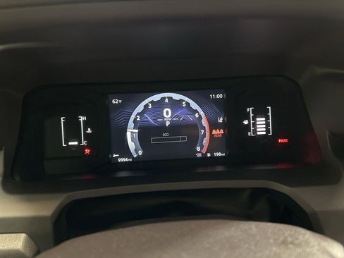 Used 2024 Toyota Tacoma SR5 AWD/4WD image 25