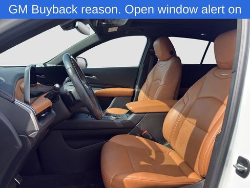 Used 2024 Cadillac XT4 Sport AWD/4WD image 9