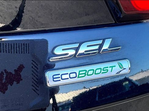 Used 2019 Ford Escape SEL image 30