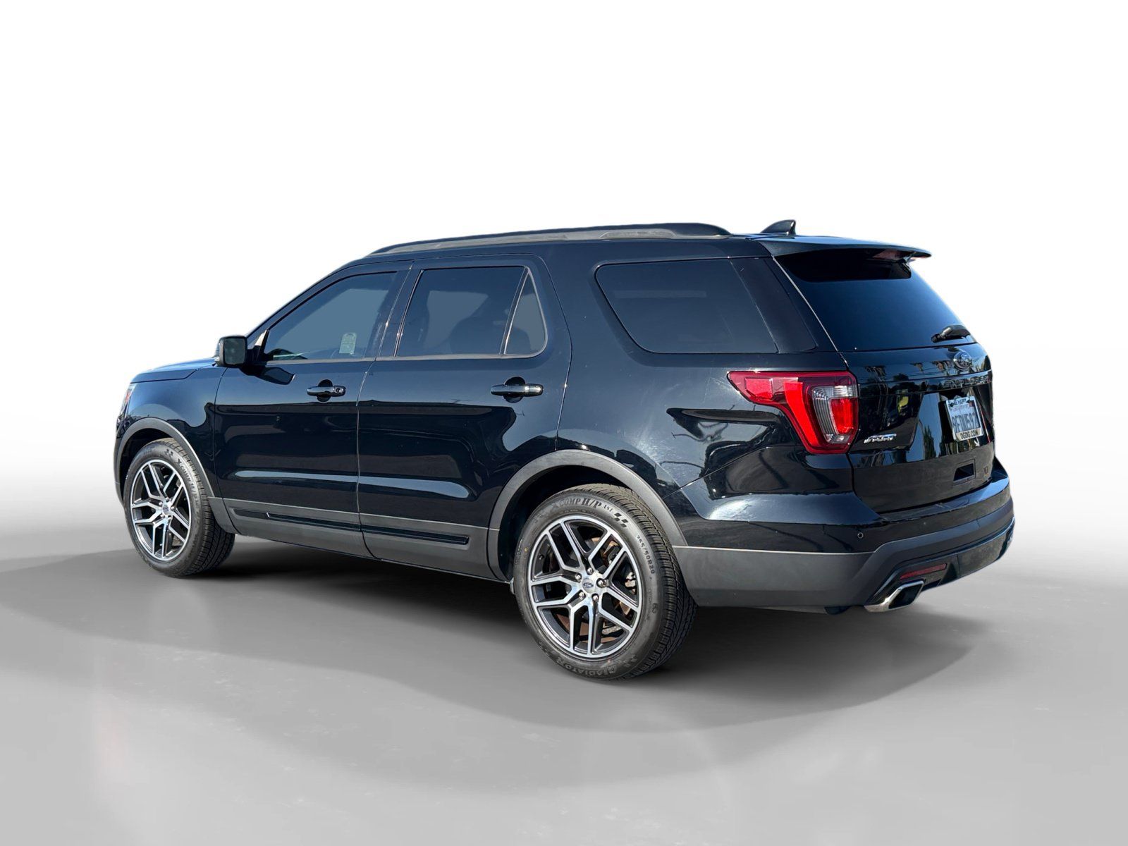 Used 2016 Ford Explorer Sport w/ Equipment Group 401A AWD/4WD image 3