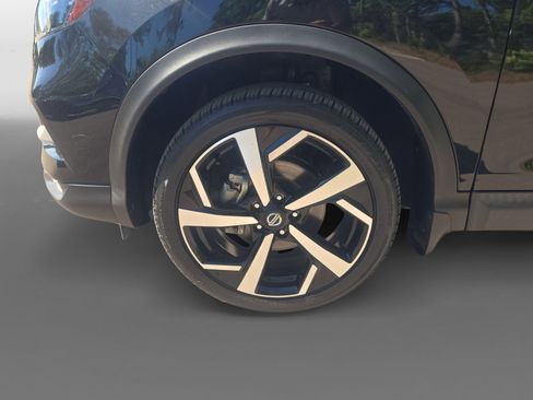 Certified 2022 Nissan Rogue Sport SL w/ Premium Package AWD/4WD image 9