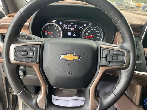 Used 2021 Chevrolet Tahoe High Country AWD/4WD image 16