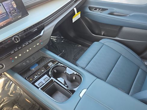 New 2026 Nissan Murano Platinum w/ Cargo Package image 34