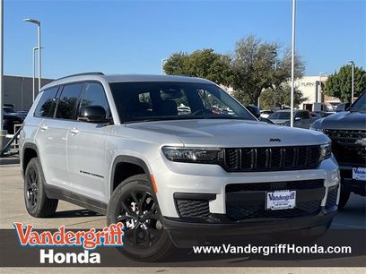 Used 2024 Jeep Grand Cherokee L Laredo